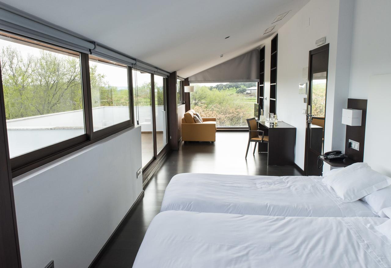 Hotel Rural Las Monteras Villanueva del Rey  Екстериор снимка